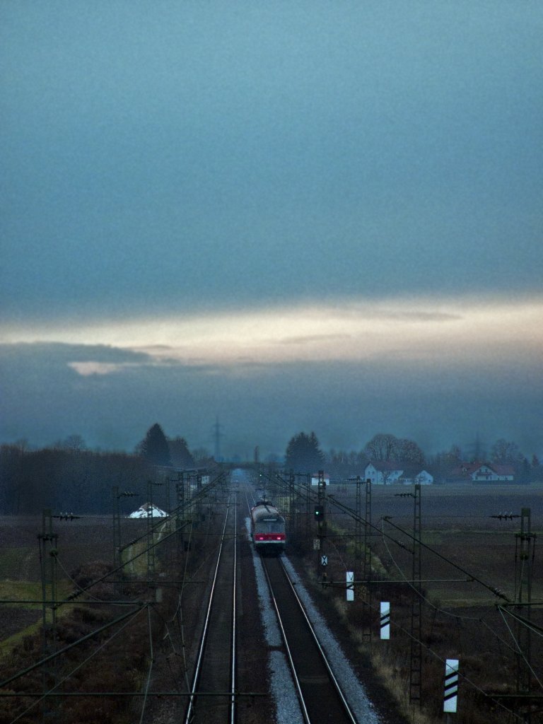 RB gen Regensburg am Abend des 21.11.10 kurz vor Stephansposching.