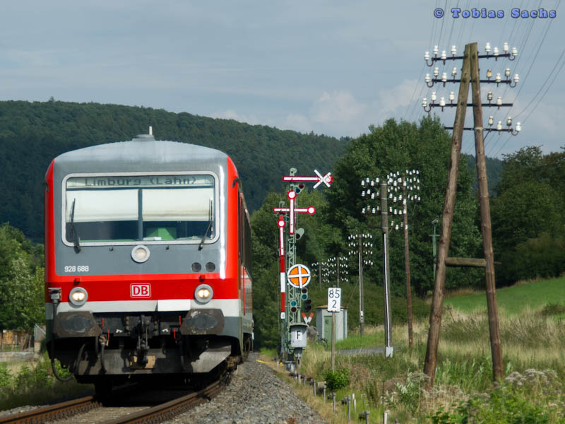 RB nach Limburg(Lahn) verlsst gerade von Bad Salzschlirf am 16.08.2011