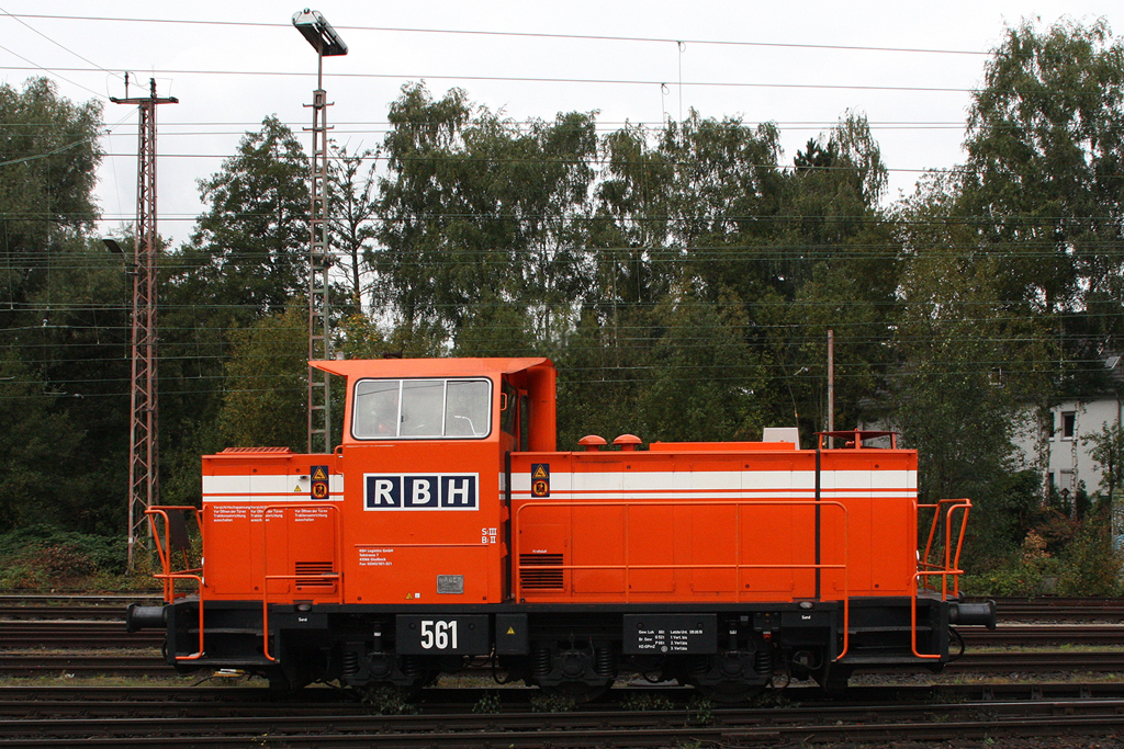 RBH 561 (MaK DE502) als Lz in Gladbeck-West. 05.10.2011