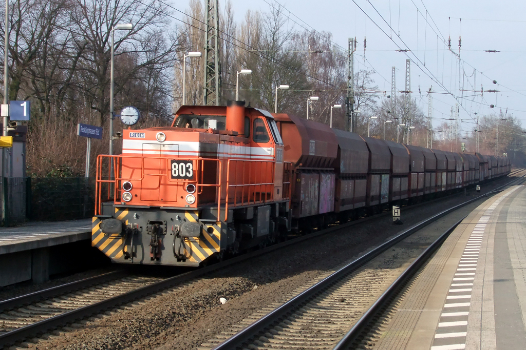 RBH 803 in Recklinghausen-Sd 18.2.2013