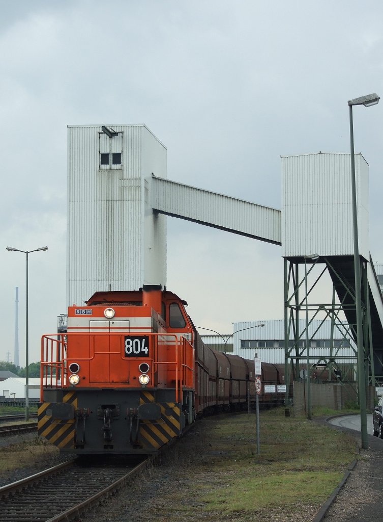 RBH 804 am 14.5.10 bei der Kohleverladung in Duisburg-Ruhrort