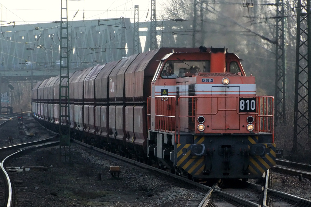 RBH 810 in Recklinghausen-Sd 18.2.2013