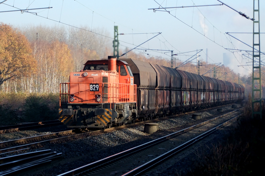 RBH 829 auf der Hamm-Osterfelder Strecke in Recklinghausen-Suderwich 21.11.2011