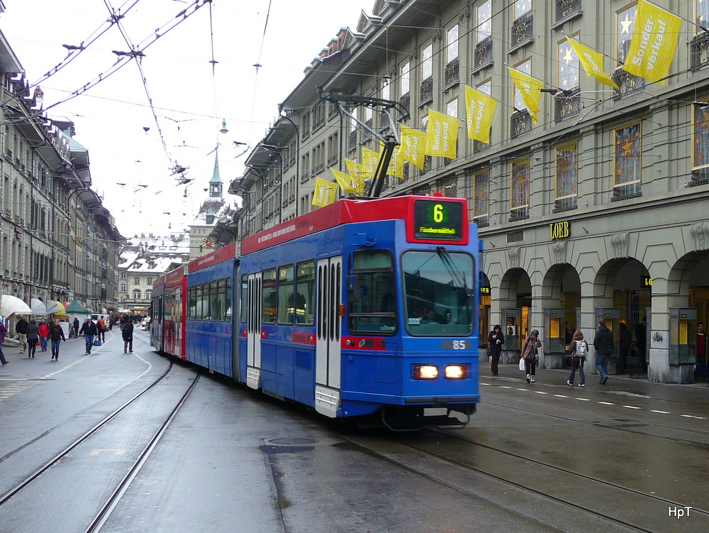 RBS + Bern mobil - RBS Tram Be 4/8 85 unterwegs auf der Linie 6 in Bern ma 30.12.2010