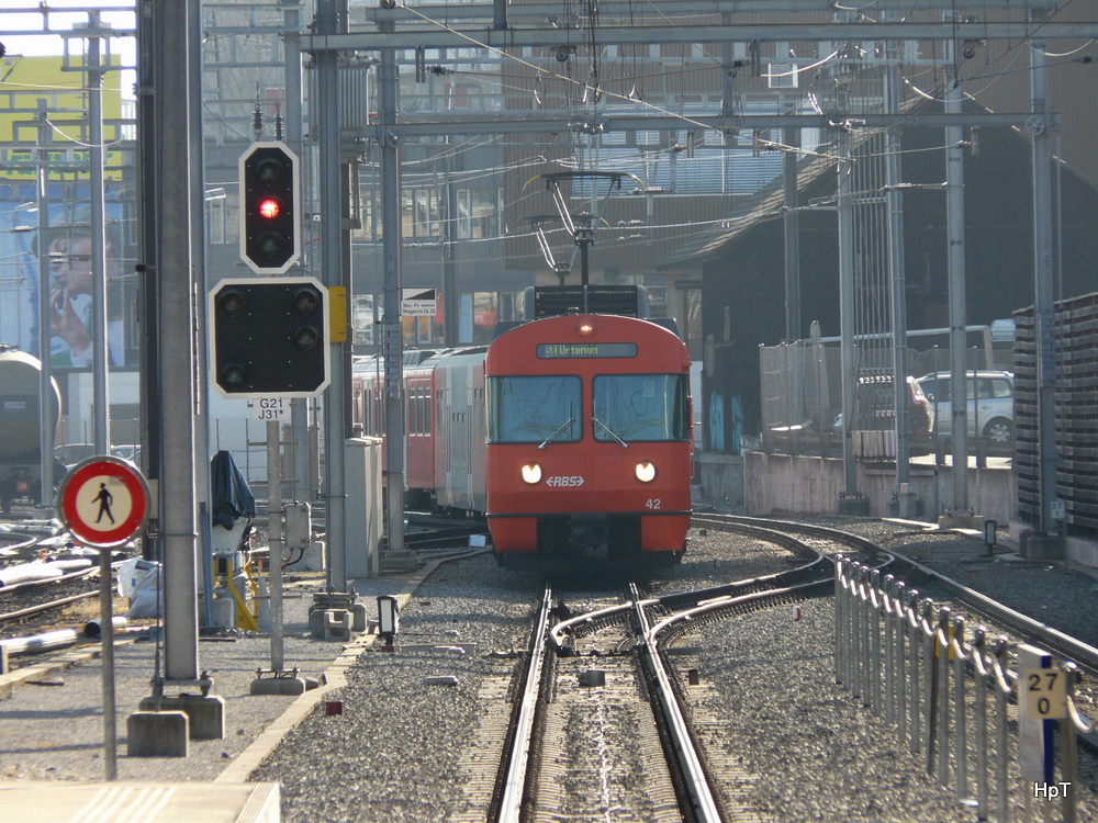 RBS - Regio nach Urtenen mit dem Triebwagen Be 4/8  42 bei Zollikofen 11.02.2011

