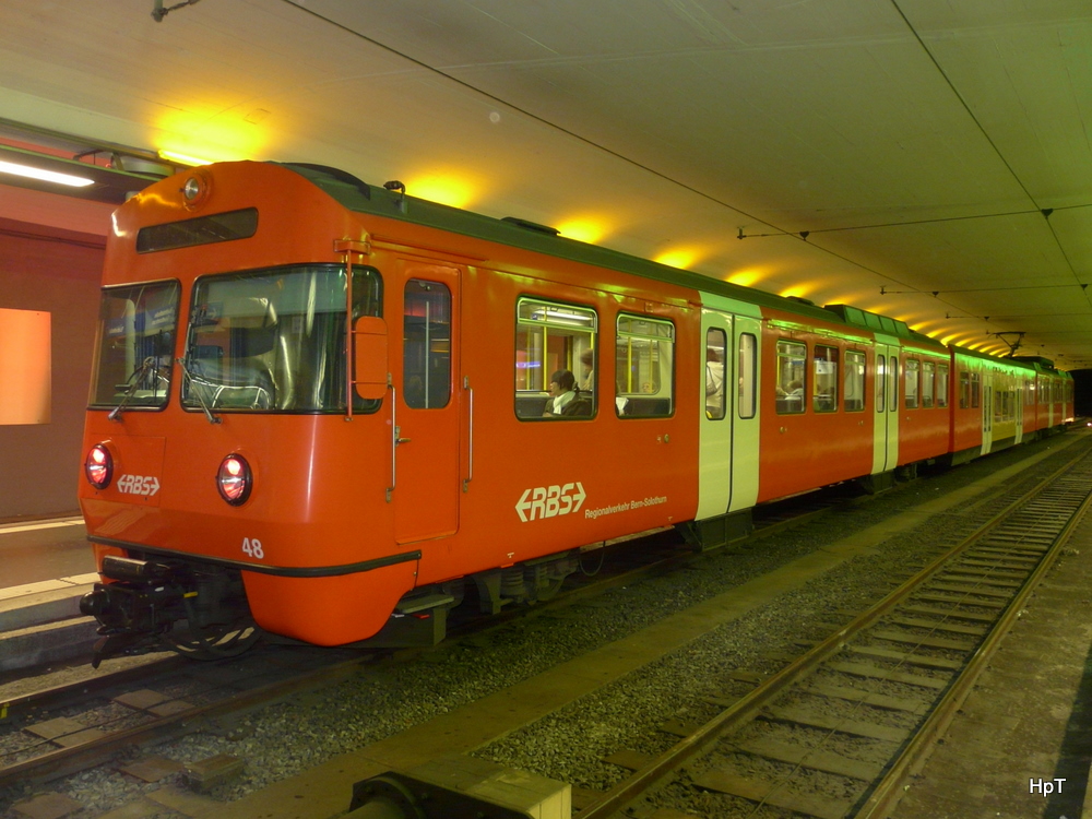 RBS - Triebwagen Be 4/12  48 im Bahnhof Bern am 14.04.2011