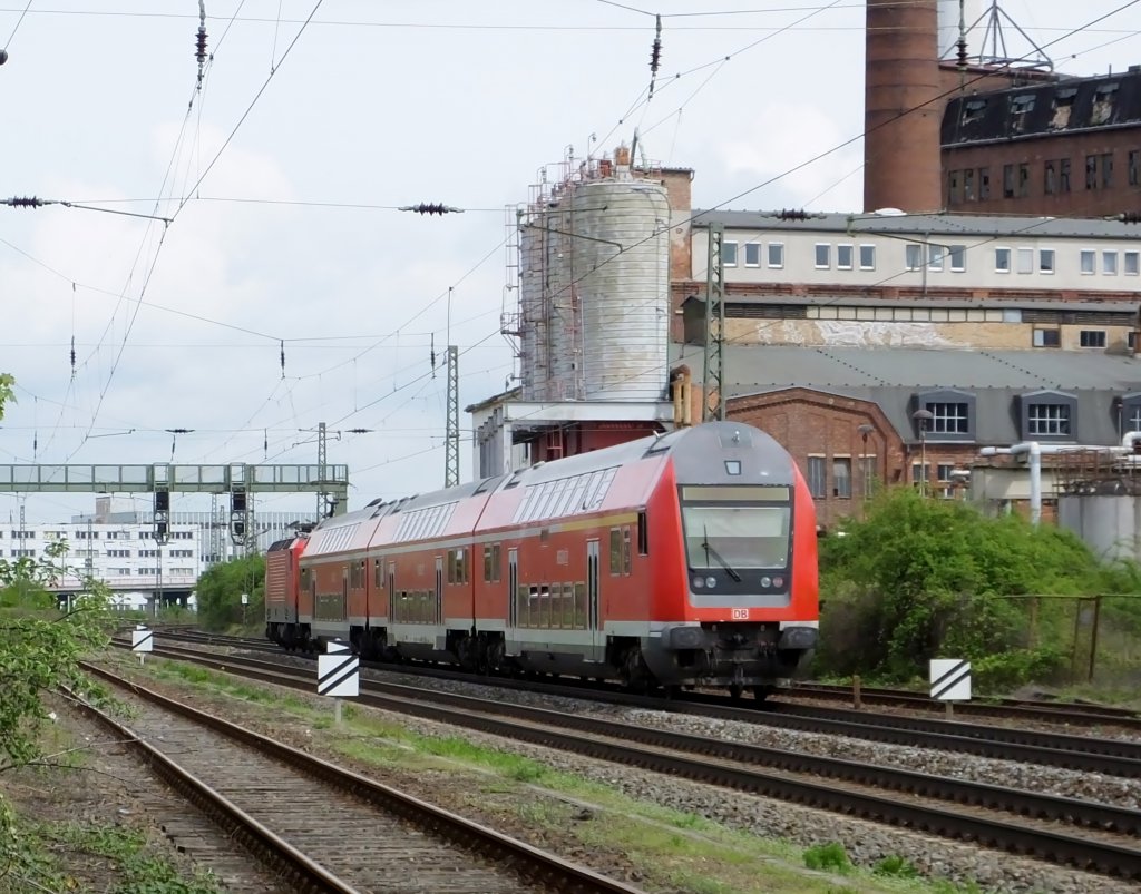 RE 17686 von Leipzig/Hbf nach Magdeburg in Dessau am 10.5.2013