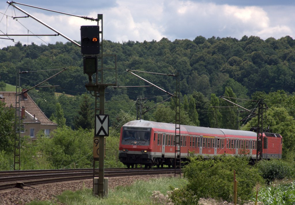 RE 18410 durchfhrt am 15.07.2012  gegen 13:23 Uhr Niederau, aus  Dresden kommend nach Cottbus Hbf. 