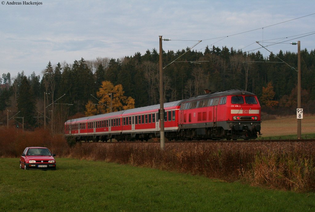 RE 22308 (Neustadt(Schwarzw)-Rottweil) mit Schublok 218 456-2 am km 95,8 28.10.09