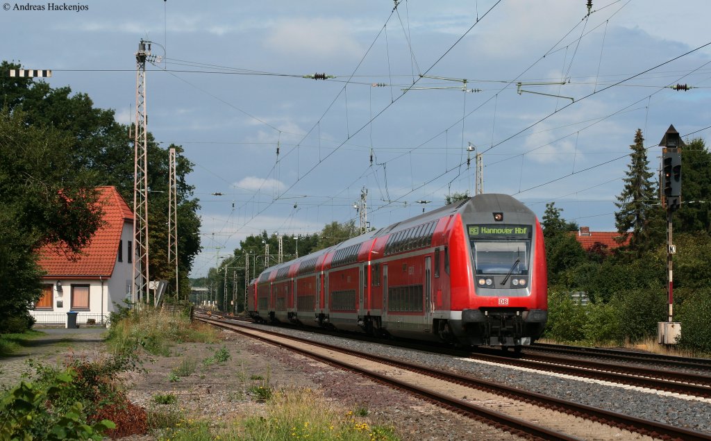RE 4413 (Bremen Hbf-Hannover Hbf) mit Schublok 146 103-7 in Langwedel 17.8.10