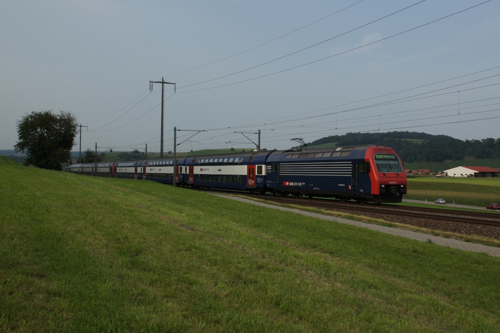 Re 450 090-6 verlsst am 21.8.12 Eglisau in Richtung Glattfelden.