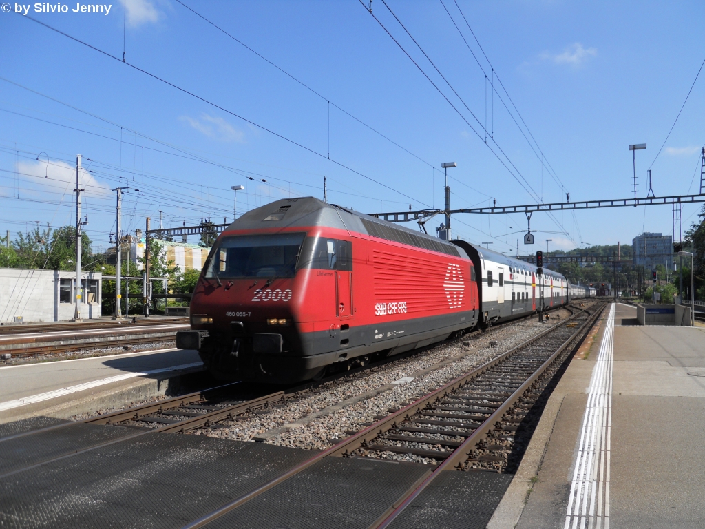 Re 460 055-7 ''Lillehammer'' erreicht am 19.7.2010 Winterthur mit dem IC 820 nach Brig.