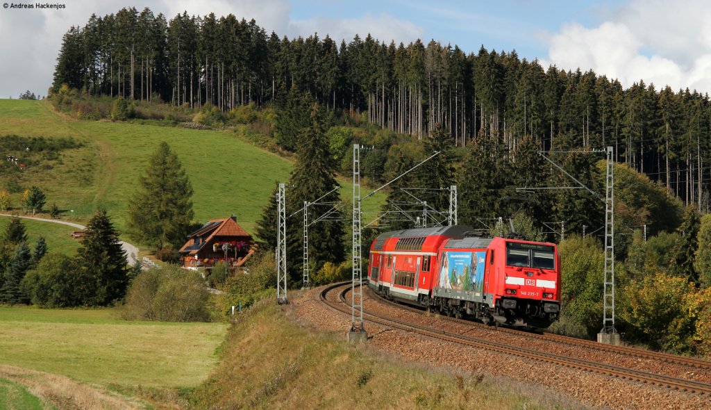 RE 5310 (Kreuzlingen-Karlsruhe Hbf) mit Schublok 146 235-7  Europapark Rust  bei St.Georgen 9.10.11