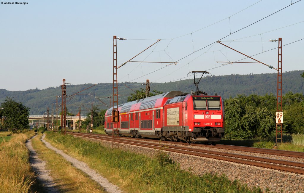 RE 5320 (Kreuzlingen-Karlsruhe Hbf) mit Schublok 146 111-0 bei Malsch 25.5.11