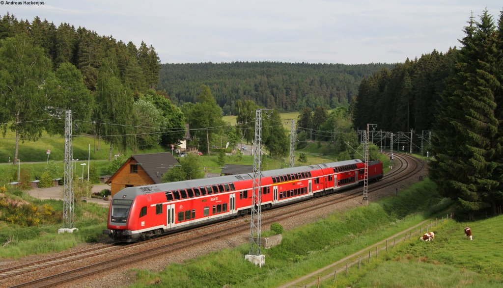 RE 5320 (Kreuzlingen-Karlsruhe Hbf) mit Schublok 146 234-0 bei St.Georgen 31.5.12