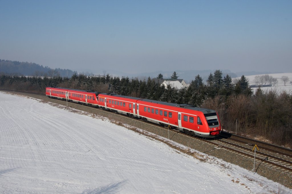 RE3787 mit den 612 632/132+168/668 unterwegs vor Herlasgrn am 23.02.2011.