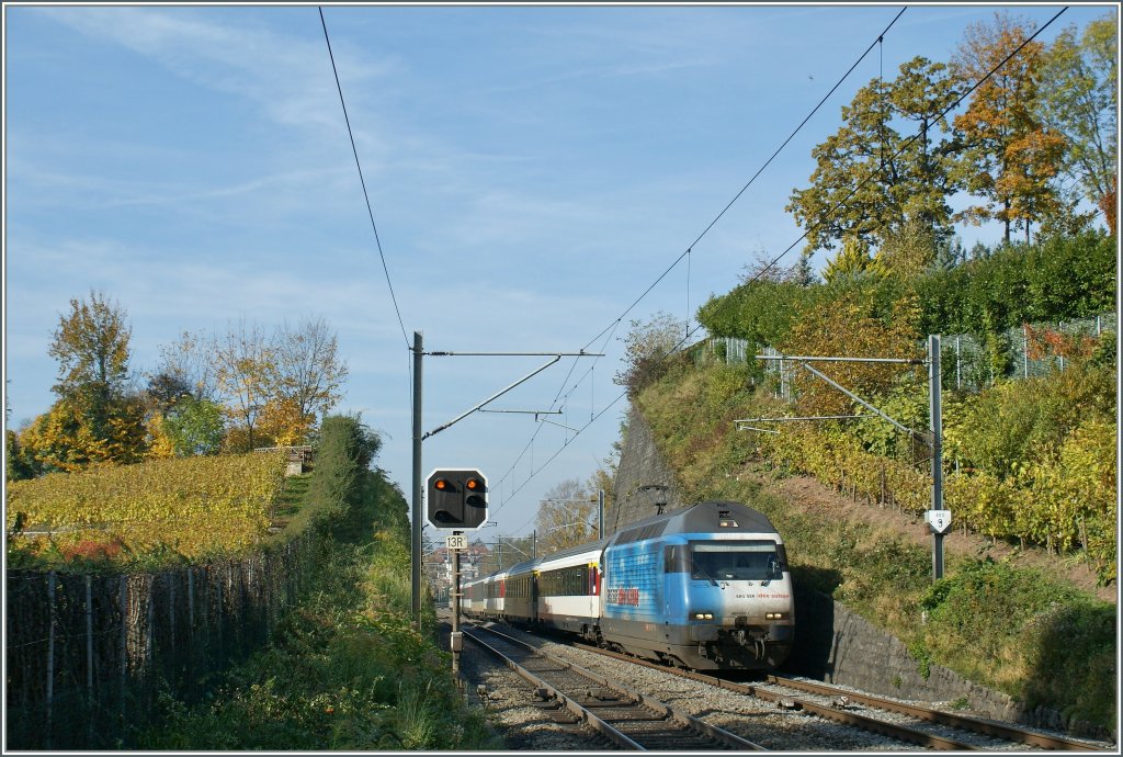 Re460 020-1  ide suisse  mit IR am 29. Okt.2010 bei Burier.
 