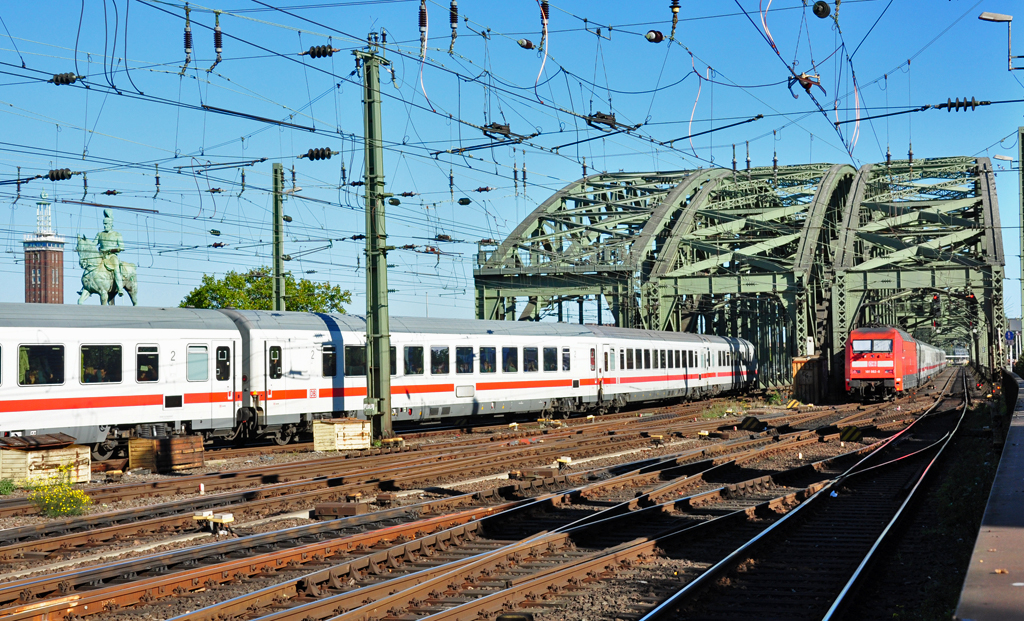 Reger Zugbetrieb von und zur Hohenzollernbrcke in Kln, IC`s mit BR 101 - 10.10.2010