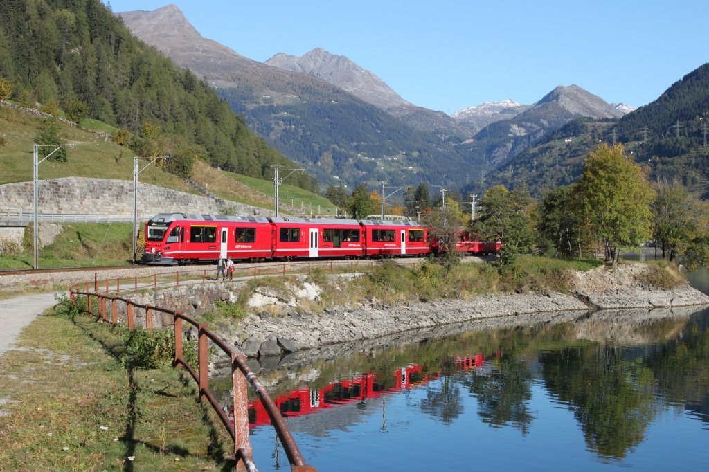 Regio nach Tirano beim Lago di Poschiavo nahe Le Prese.14.10.11