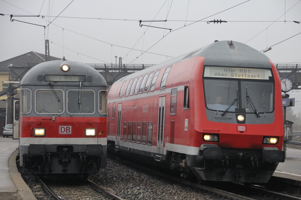 Regio-Steuerwagentreff in Geislingen/Steige. Ein wenig kurios das Zugzielschild... nach Diesem mte der Zug erst zurck nach Stuttgart um nach Ulm zu gelangen.(Nov. 2009).
