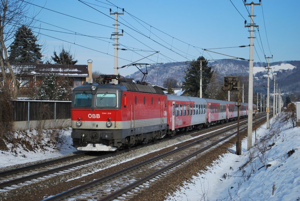 REX 1506 von Salzburg nach Wrgl am 23.01.2011 bei Salzburg Sd.