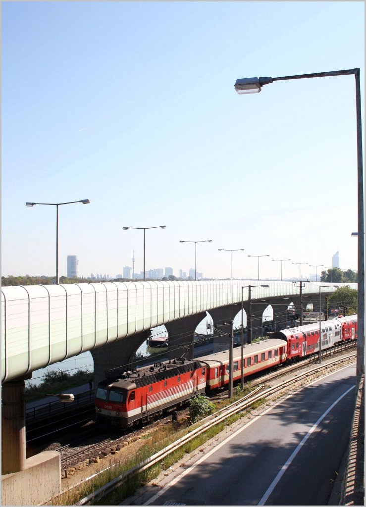 REX 7116 legt sich in Wien/Nu�dorf in die Kurve. 03.10.11