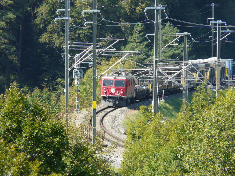 RhB - Ge 4/4 603 vor Gterzug unterwegs bei Reichenau am 26.09.2011