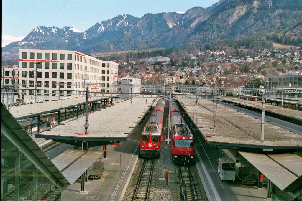 RhB Ge 4/4 II 619 und Ge 4/4 III 651  Fiders  im Bahnhof Chur. 25.02.2010