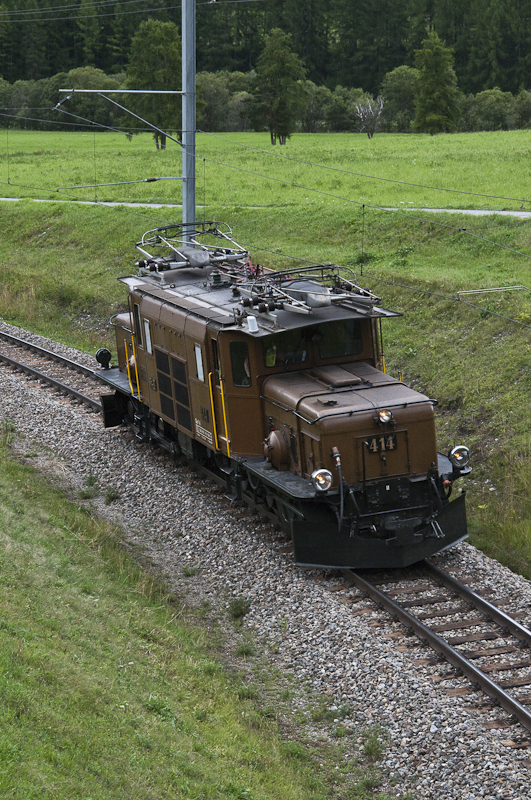 RhB Ge 6/6 I 414 alias das Krokodil am 12. August 2010 bei Zernez. 