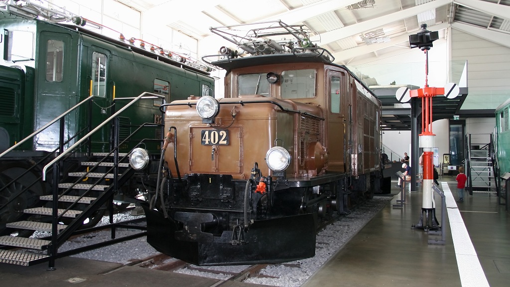 RhB Krokodillok Ge 6/6 I 402 im Verkehrshaus Luzern. (14.08.2012)