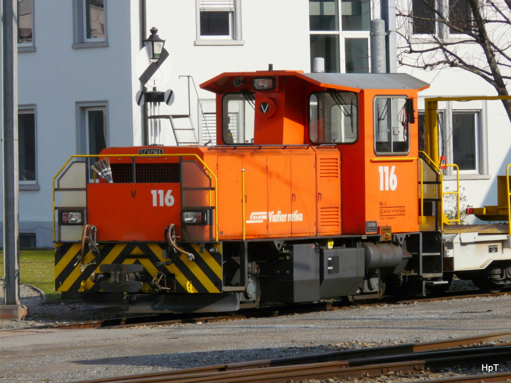 RhB - Rangierlok Tm 2/2  116 im Bahnhofsareal von Landquart am 25.03.2012