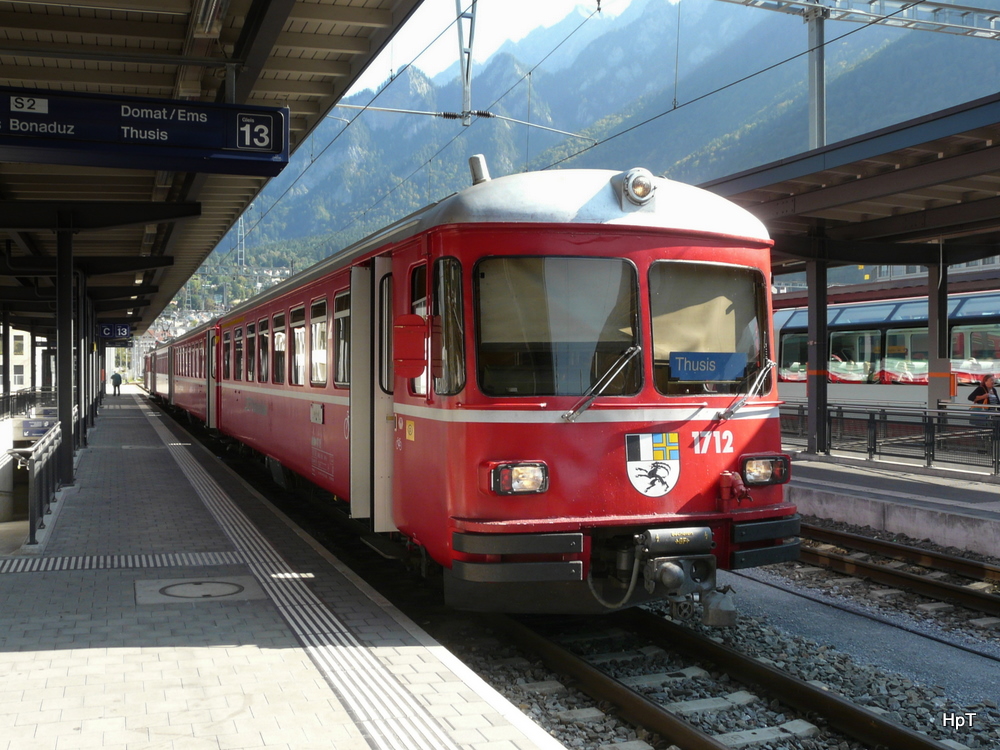 RhB - Regio nach Thusis im Bahnhof Chur am 26.09.2011
