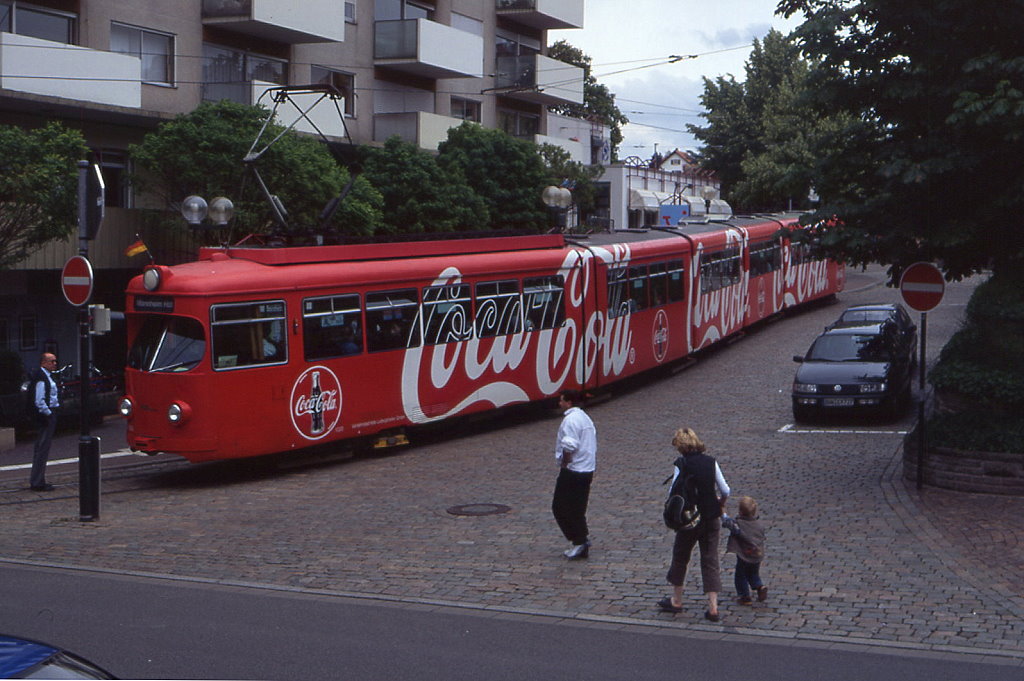 RHB Tw 1020 am 01.07.04 an der Endstelle in Bad Drkheim.