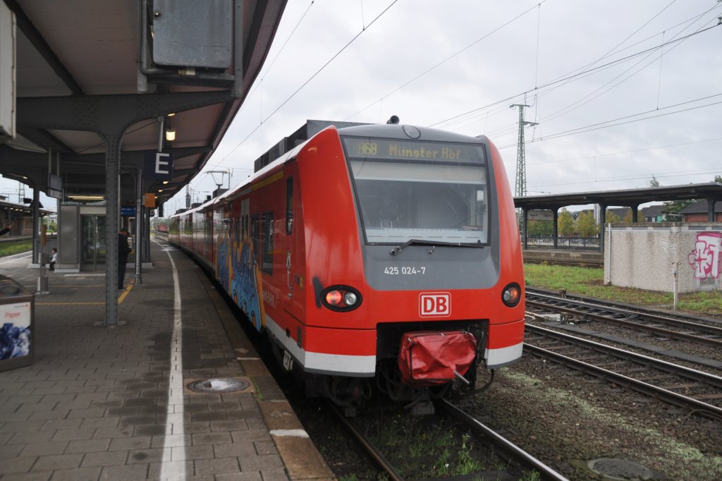 RHEINE (Kreis Steinfurt), 08.09.2011, 425 024-7 als RB 68 nach Münster/Westf. Hbf