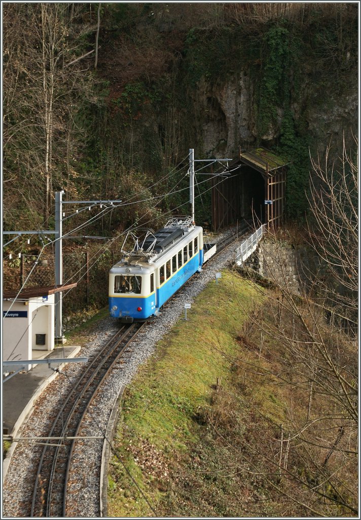 Rochers de Naye Beh 2/4 204 bei Toveyre.
23. Dezember 2012 