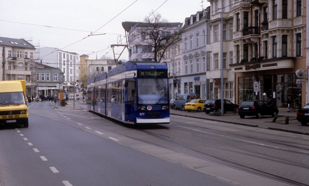 Rostock RSAG SL 11 (Dwag/DWA-6NGTWDE 677) Doberaner Platz / Wismarsche Strasse am 18. April 2000.