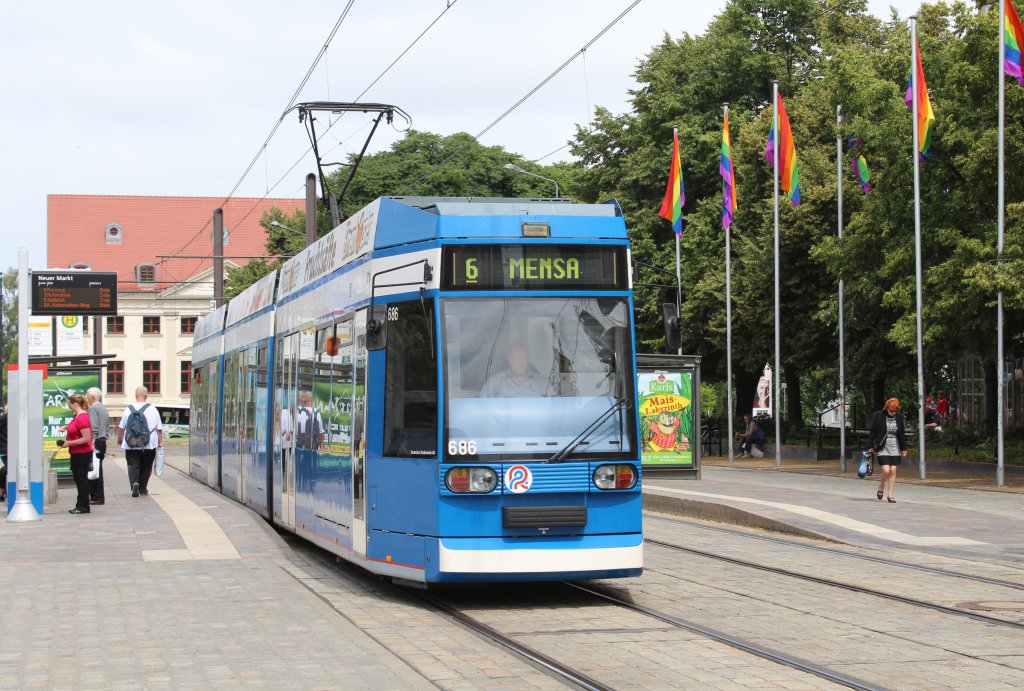 Rostock RSAG SL 6 (DWAG/DWA-6NGTWDE 686) Neuer Markt am 19. Juli 2013.