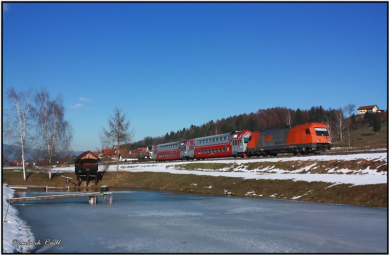 RTS 2016 906 fhrt mit dem R4367 von Graz Hauptbahnhof (ber die Koralmbahn) nach Wies-Eibiswald. Kresbach 27.12.2010 