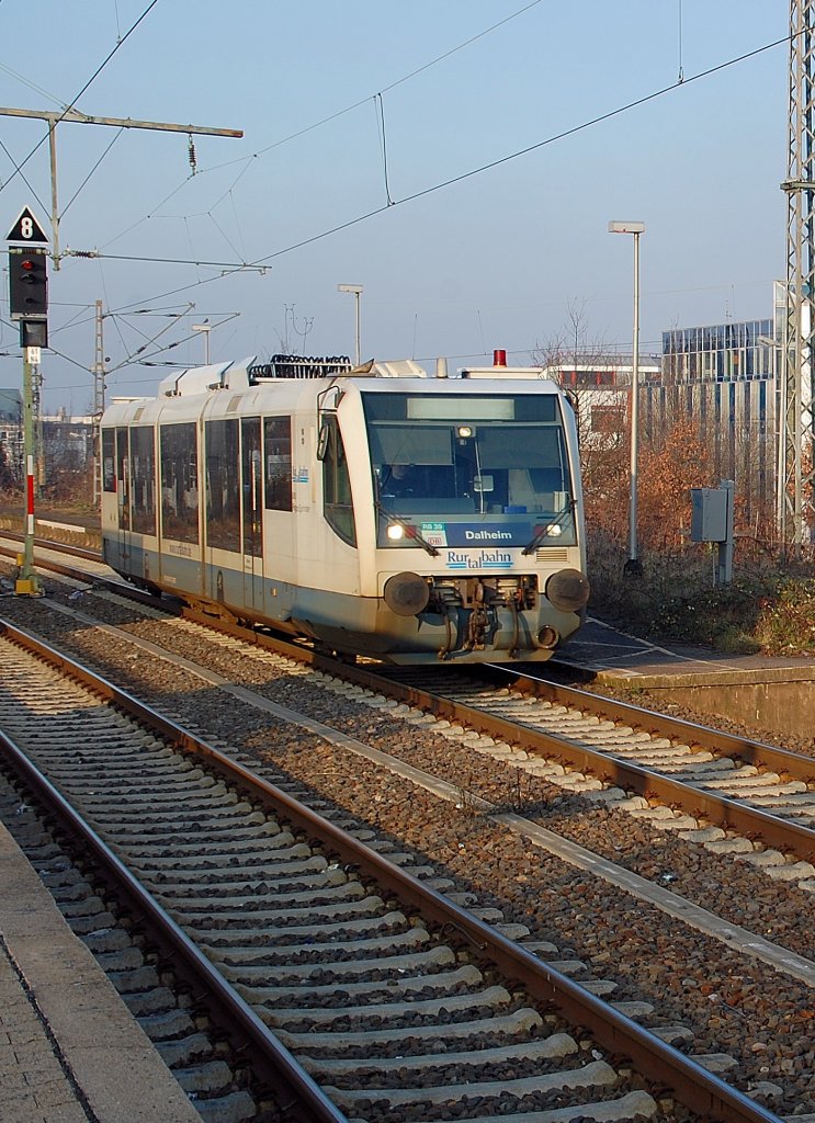 Rurtaltriebwagen im Bahnhof Rheydt an Gleis 3  als RB 39 Schwalm-Nette-Bahn. 29 Januar 2011