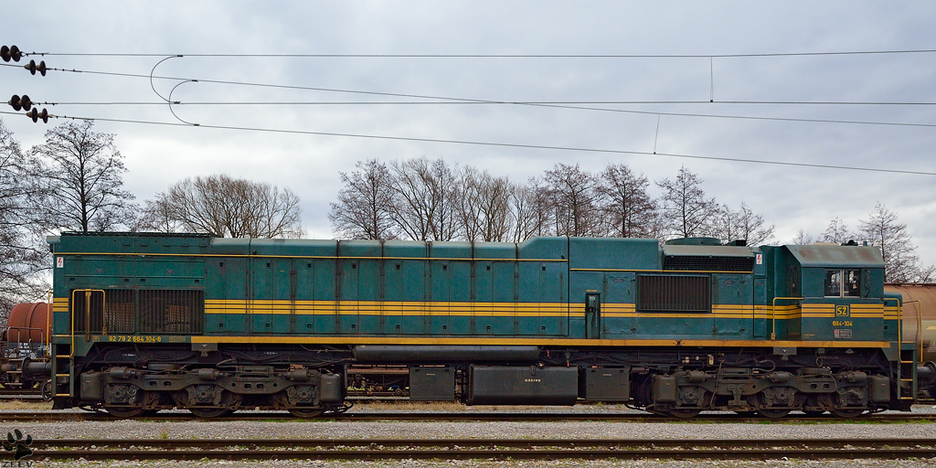 S 664-104 wartet in Pragersko auf Auftrag Richtung Hodo. /28.12.2012