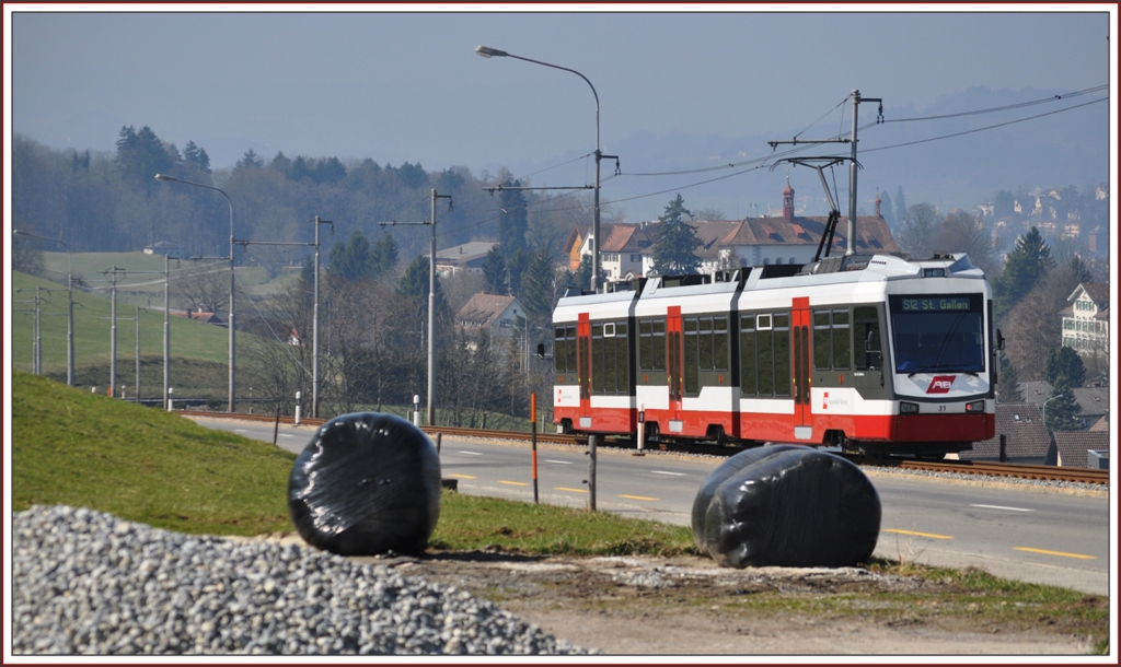 S12 zwischen Notkersegg und Schwarzem Bren. (24.03.2011)