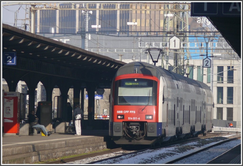 S14 nach Hinwil in Zrich Oerlikon mit RABe 514 011-6. (16.02.2010)