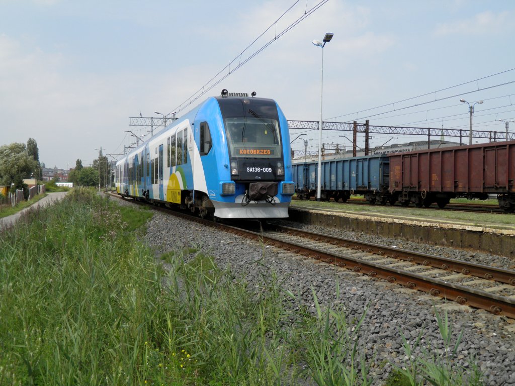 SA136 009 in Szczecin Port Centralny nach Kolberg (04.08.11)