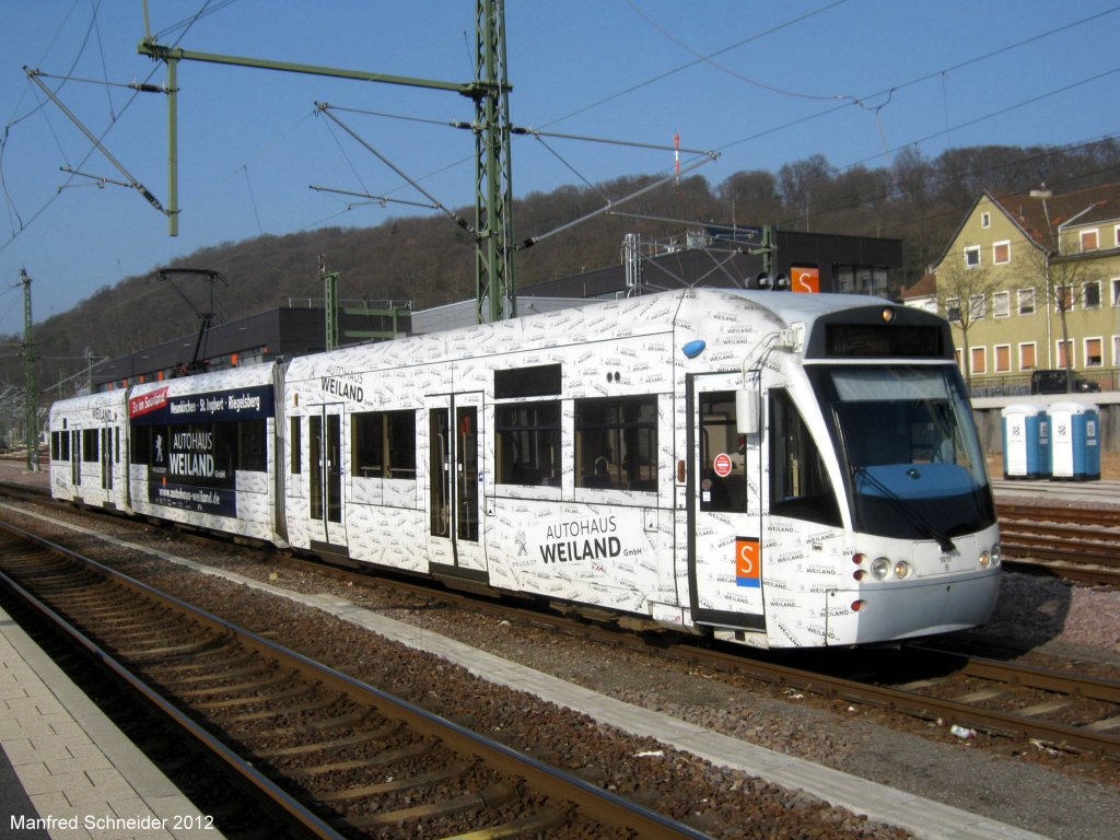 Saarbahn in Saarbrcken-Brebach. Die Aufnahme des Foto habe ich im Mrz 2012 gemacht.