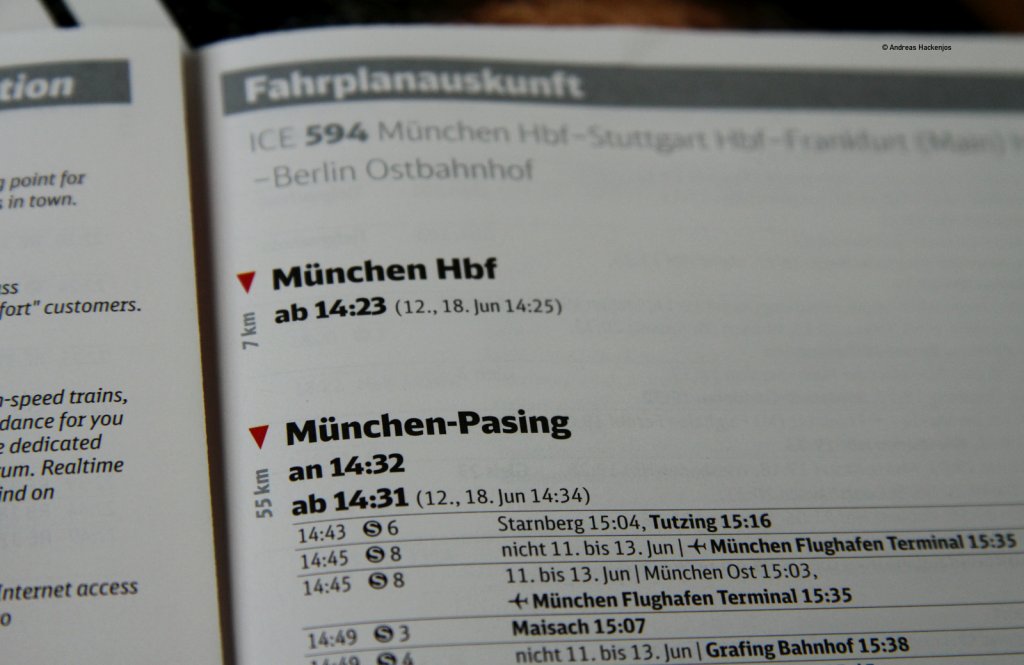 Sachen gibst ;-) Gesehen im ICE 594 kurz vor Pasing 4.6.11. Wer findet den Fehler?