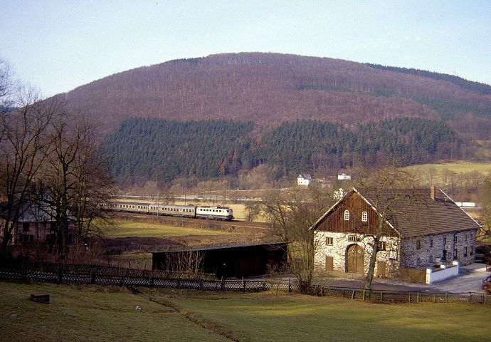 Sauerlndisches Landleben bei Plettenberg am 02.04.1990
