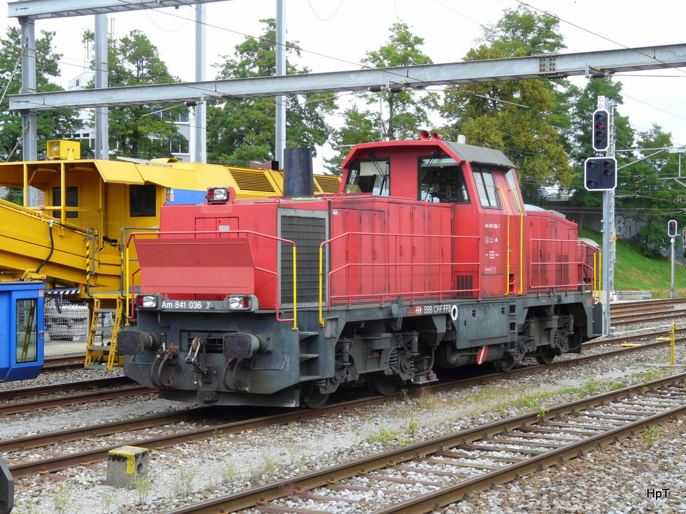 SBB - Am  841 036-7 im Bahnhofsareal von St.Gallen-St. Fieden am 13.09.2012