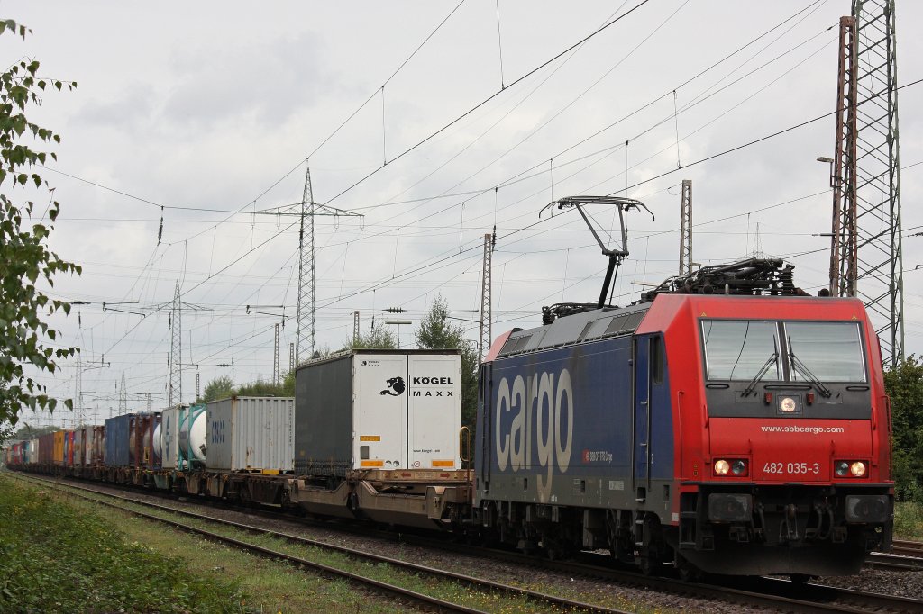 SBB Cargo/RTB 482 035 am 15.9.12 mit einem KLV in Ratingen-Lintorf.