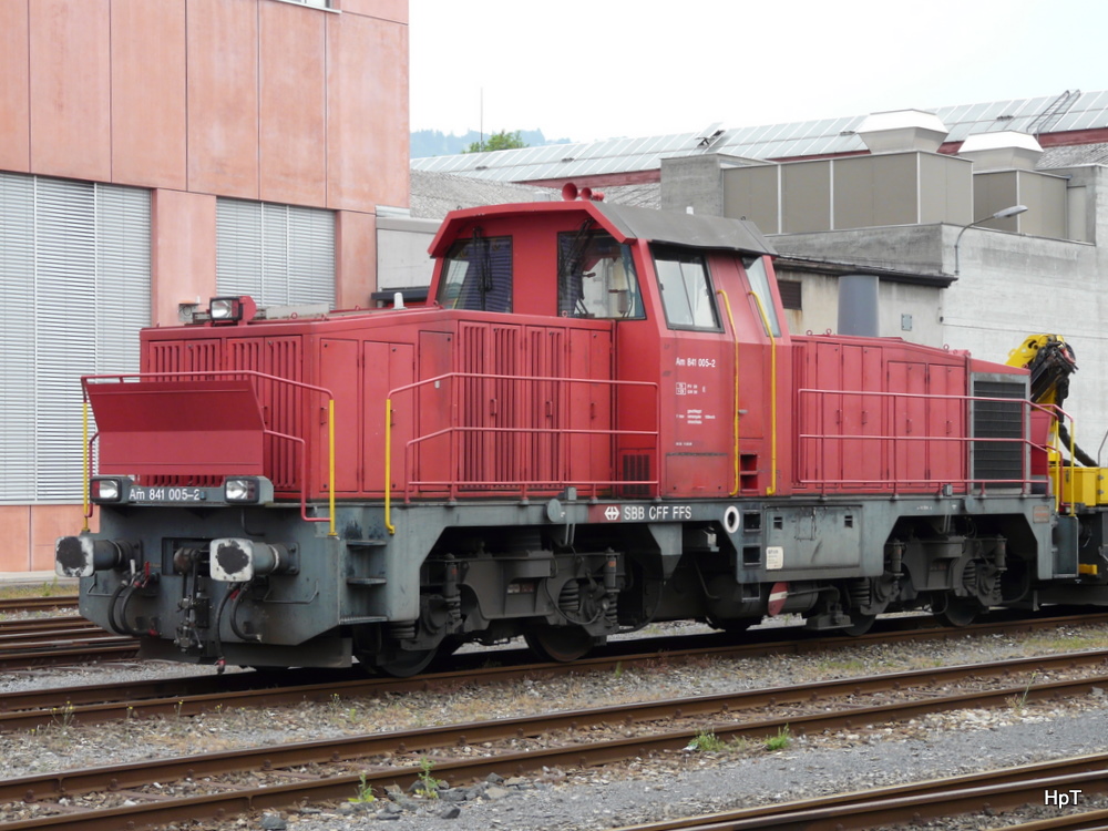 SBB - Dieselllok Am 841 005-2 abgestellt in Biel am 11.07.2010