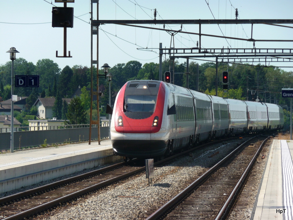 SBB - ICN A.Honegger bei der einfahrt in den Bahnhof Grenchen Nord am 21.08.2011